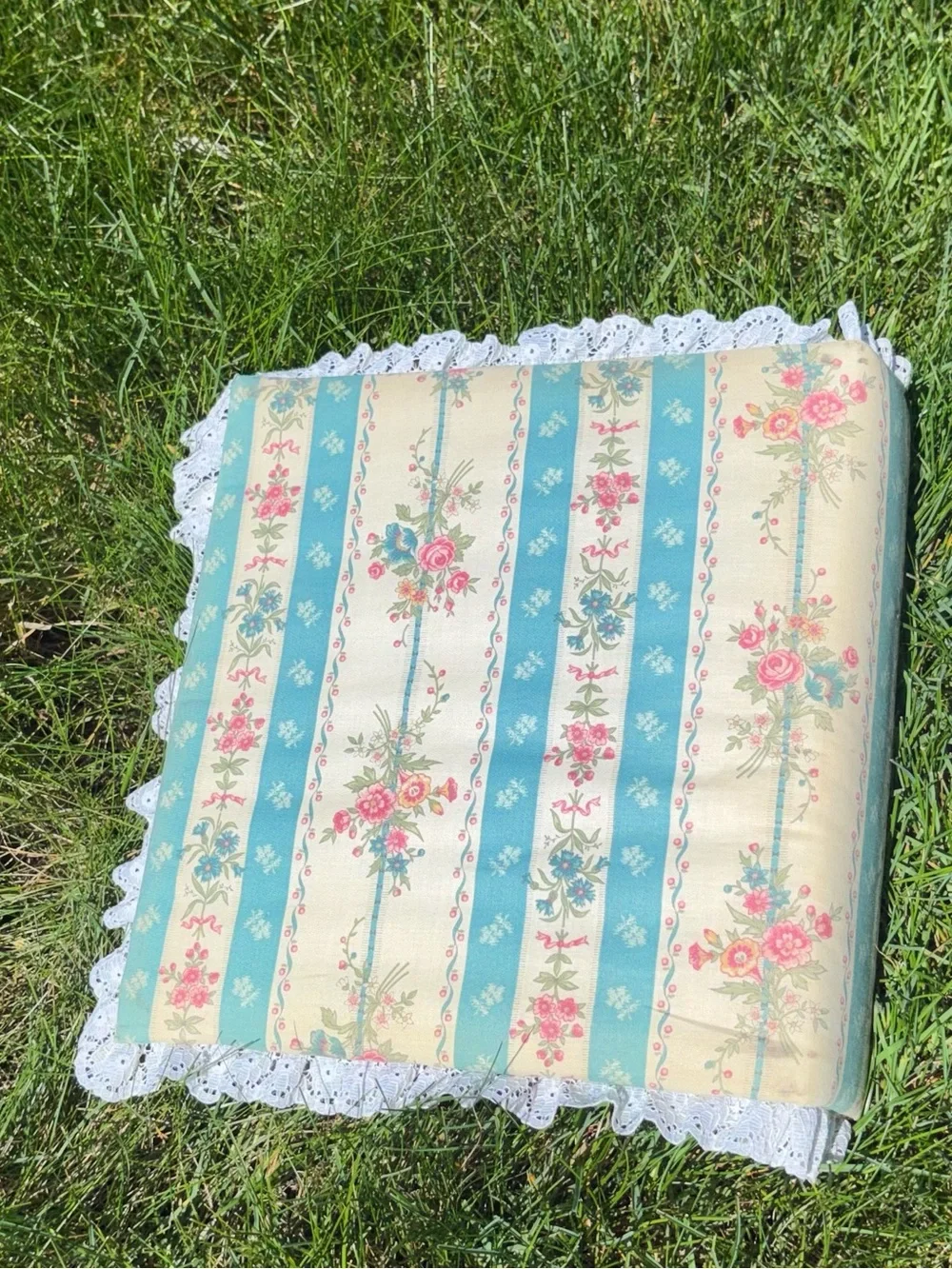 N/A vintage padded